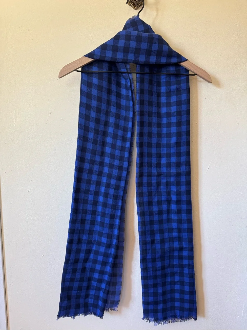 Louis Vuitton Masai Gingham Cotton Scarf - Picture 8 of 9